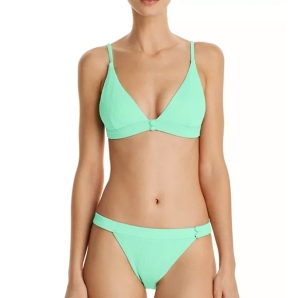 New Red Carter Textured Bikini Top & Bottom Matching Set NWT Large (8-10 US) - Picture 4 of 16